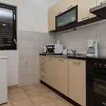 And By The Sea - Omis - 2973 لوكفا روجوزنيكا
