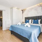 بيت ضيافة And By The Sea - Omis - 2973 لوكفا روجوزنيكا