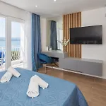 بيت ضيافة And By The Sea - Omis - 2973 لوكفا روجوزنيكا